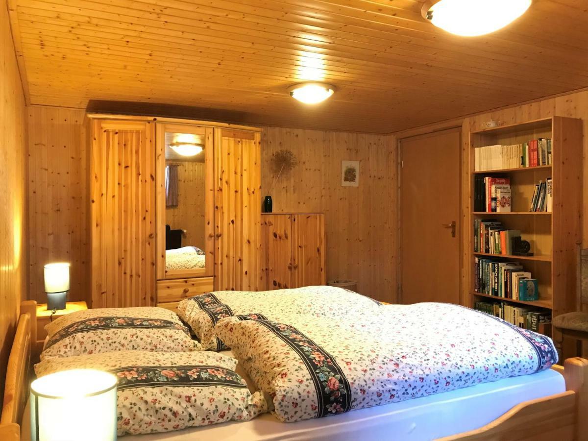 Schoenes Kellerzimmer Mit Bad Apartment Mittelangeln Exterior foto